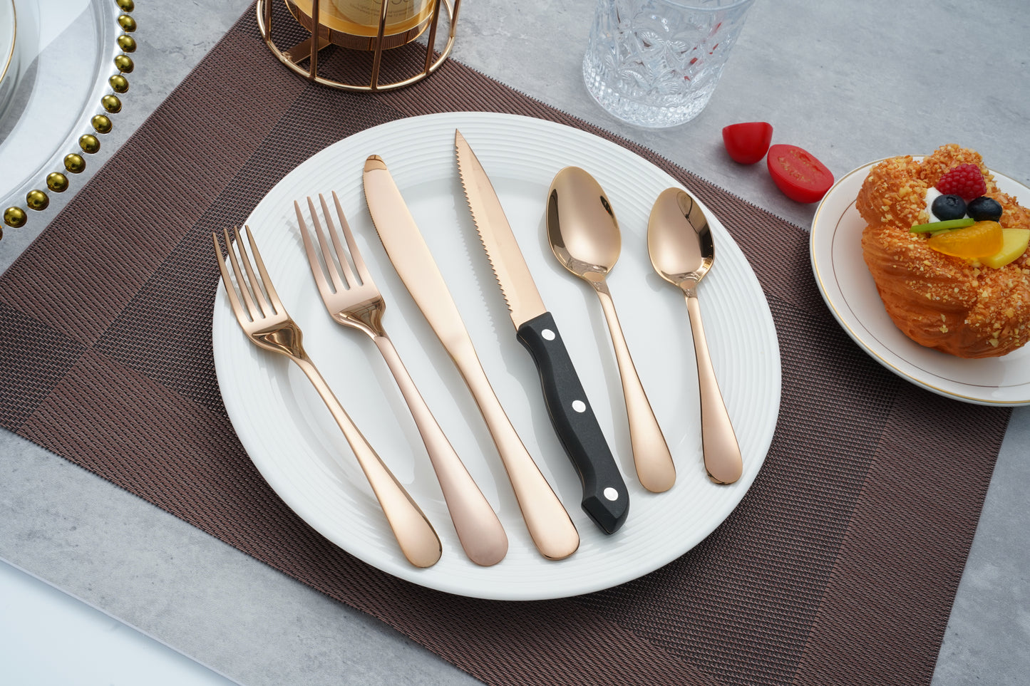 Silverware Sets with Steak Knife - 24 PC Stainless Steel Silverware Sets Service for 4 Dishwasher Safe, Mirror Polished Flatware Set(Rose)